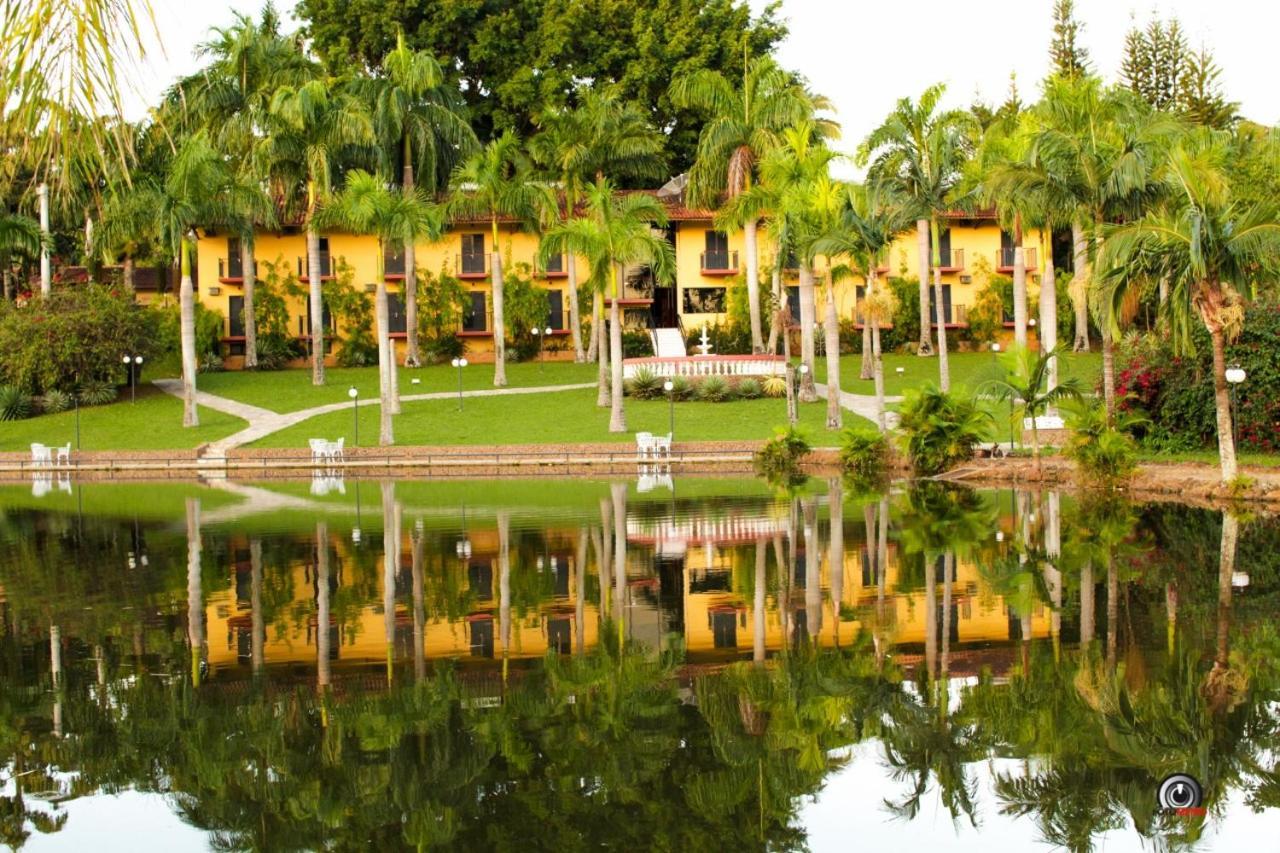 Hotel E Pousada Recanto Do Rio Pardo São José do Rio Pardo Exteriör bild