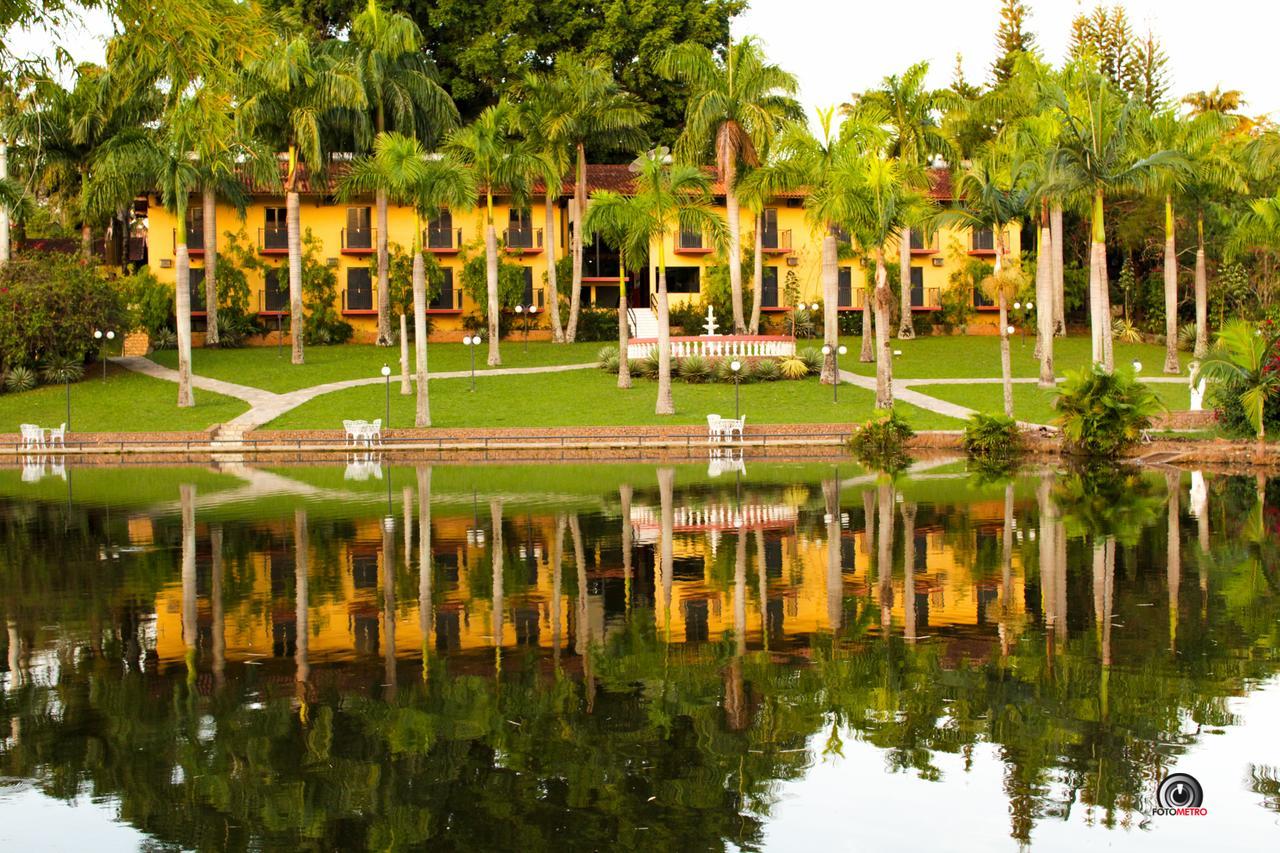 Hotel E Pousada Recanto Do Rio Pardo São José do Rio Pardo Exteriör bild